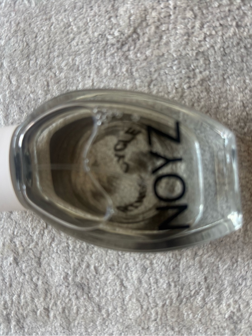 NOYZ Makeup Setting Spray - Clear Finish - Picture 4 of 6